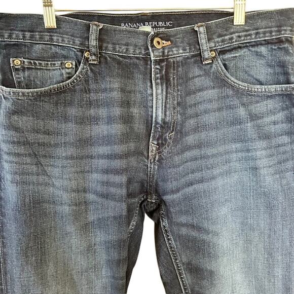 Banana Republic Men's Vintage Straight 100% Cotton 35/32 Medium Wash Jeans - Picture 2 of 5